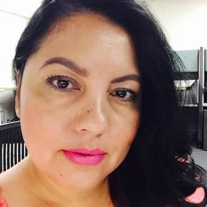 Meet your Posher, Nurya